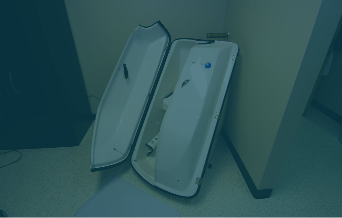 Colon Hydrotherapy Sweat Lodge Oxygen Sauna Ultrasonic Cavitation 